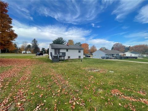 4676 Knickerbocker Cir, Ashtabula, OH 44004 photo 9