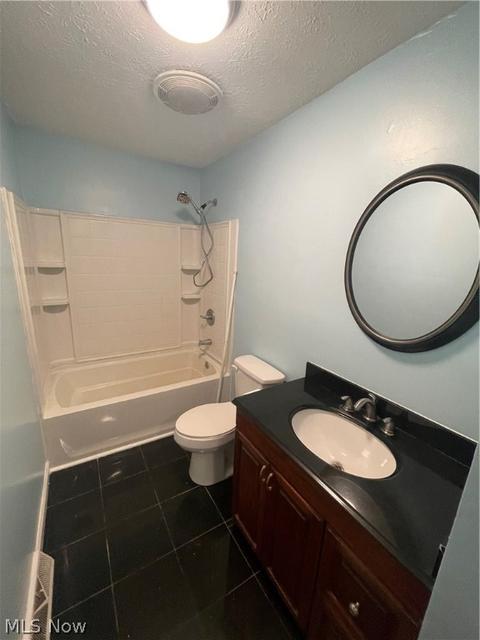 4676 Knickerbocker Cir, Ashtabula, OH 44004 photo 23