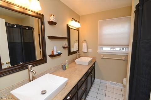 674 Oakridge Dr, Boardman, OH 44512 photo 16