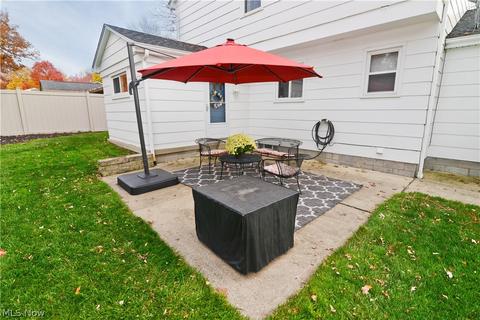 674 Oakridge Dr, Boardman, OH 44512 photo 4