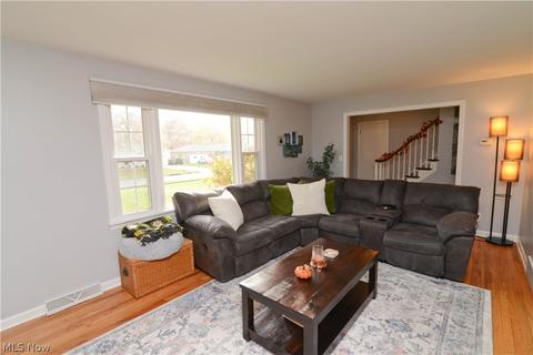 674 Oakridge Dr, Boardman, OH 44512 photo 10