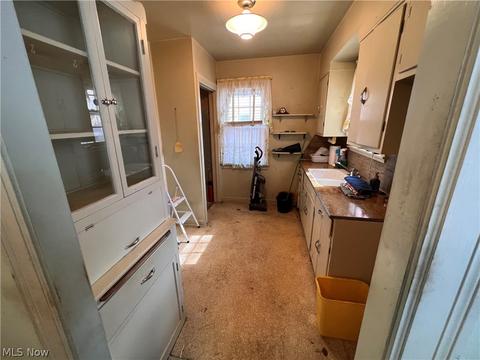 443 Cambridge Ave, Elyria, OH 44035 photo 11