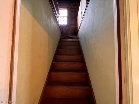 443 Cambridge Ave, Elyria, OH 44035 photo 18