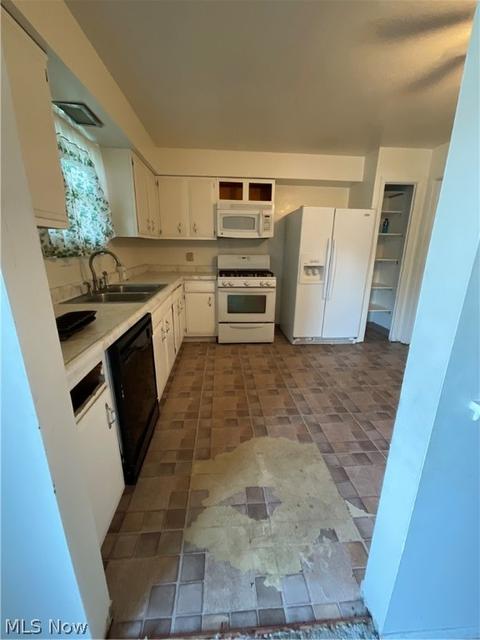 575 Georgetown Ave, Elyria, OH 44035 photo 11
