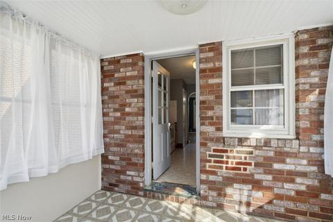106 E 216th St, Euclid, OH 44123 photo 12