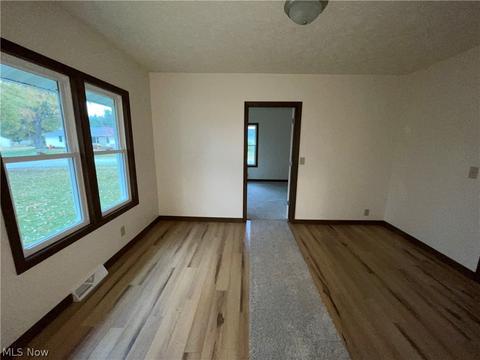 212 Forest St, Lagrange, OH 44050 photo 11