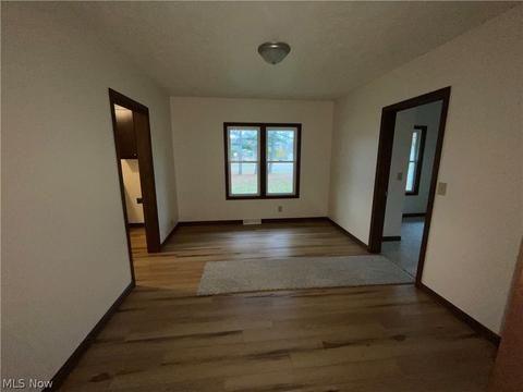 212 Forest St, Lagrange, OH 44050 photo 9