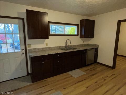 212 Forest St, Lagrange, OH 44050 photo 14