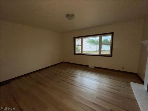 212 Forest St, Lagrange, OH 44050 photo 15