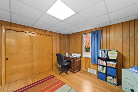 310 E 273rd St, Euclid, OH 44132 photo 14