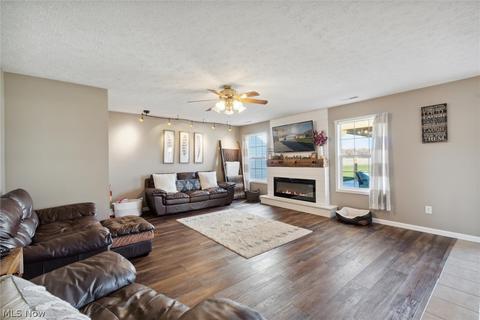 8059 Giddings Rd, Rootstown, OH 44272 photo 9