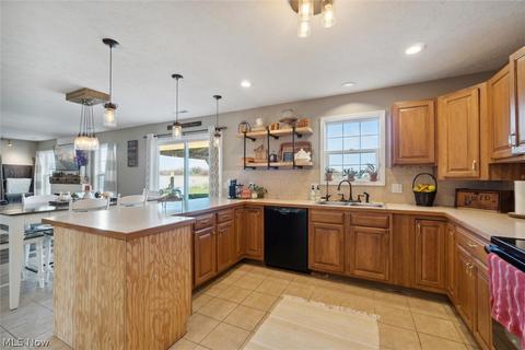 8059 Giddings Rd, Rootstown, OH 44272 photo 15