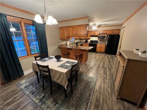 1012 E Front St, Dover, OH 44622 photo 11