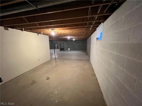 1012 E Front St, Dover, OH 44622 photo 25