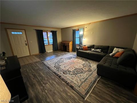 1012 E Front St, Dover, OH 44622 photo 4