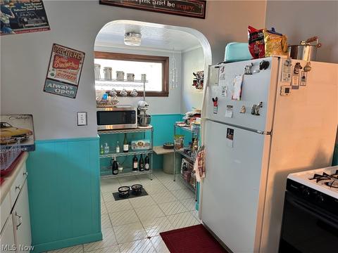 19 W Lowell Ave, Akron, OH 44310 photo 7