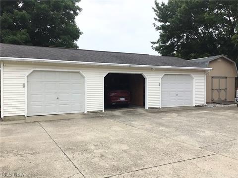 7550 State Rd, Parma, OH 44134 photo 5