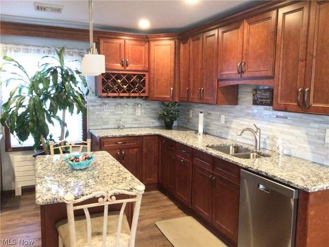 7550 State Rd, Parma, OH 44134 photo 11