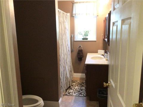7550 State Rd, Parma, OH 44134 photo 28