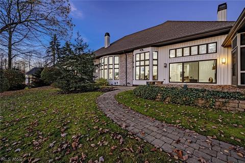 323 Glengarry Dr, Aurora, OH 44202 photo 35