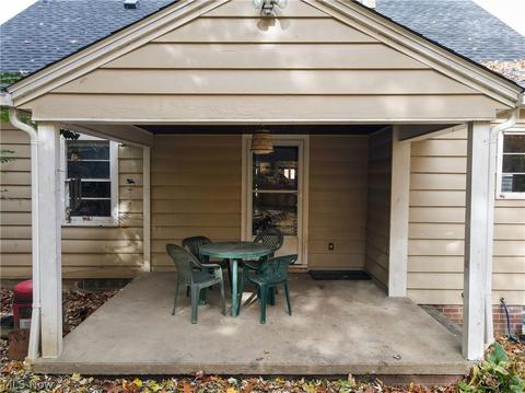 654 Ecton Rd, Akron, OH 44303 photo 26
