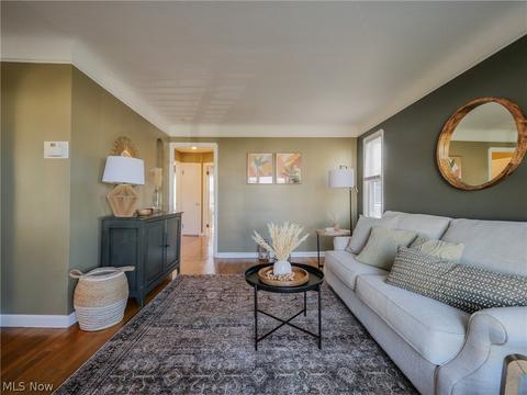 5603 Alber Ave, Parma, OH 44129 photo 3