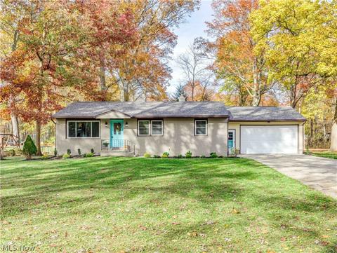 2079 Echo Rd, Stow, OH 44224 photo 1