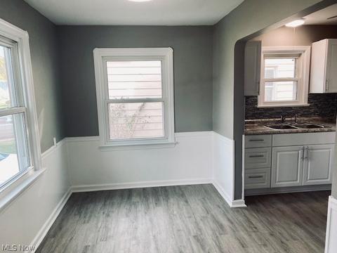 2811 Torrington Ave, Parma, OH 44134 photo 5