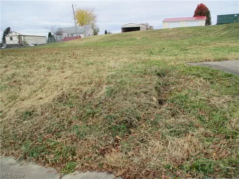 School Street, Weirton, WV 26062