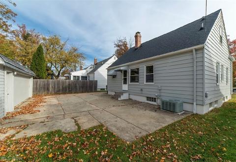 412 E 274th St, Euclid, OH 44132 photo 29