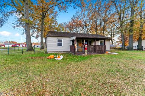 396 E Oregon Ave, Sebring, OH 44672 photo 1