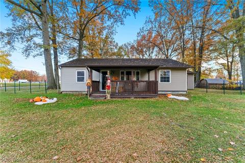 396 E Oregon Ave, Sebring, OH 44672 photo 14