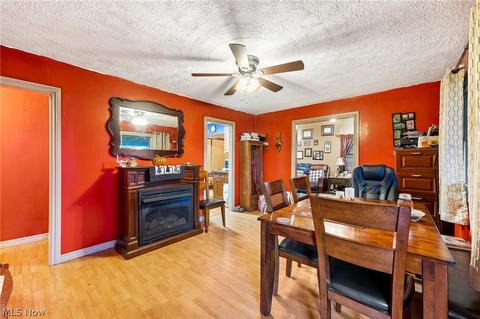 396 E Oregon Ave, Sebring, OH 44672 photo 7