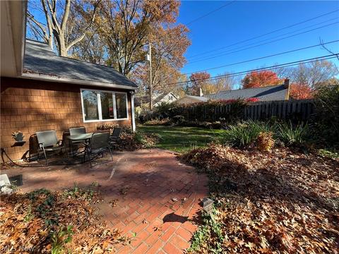 237 Franklin Dr, Berea, OH 44017 photo 27