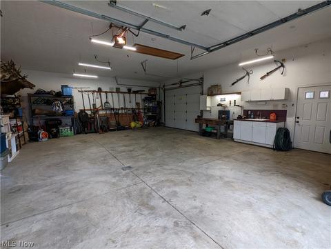 2571 State St NE, Canton, OH 44721 photo 32
