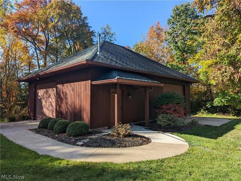 2571 State St NE, Canton, OH 44721 photo 29