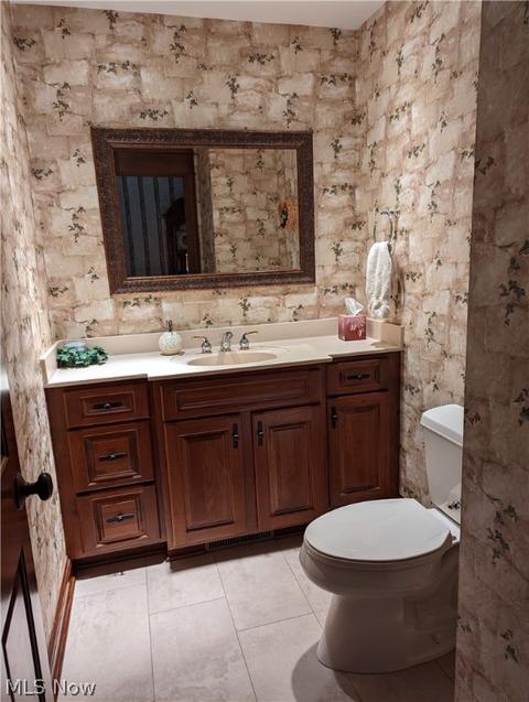 2571 State St NE, Canton, OH 44721 photo 16