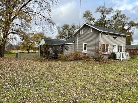 728 E Main St, Smithville, OH 44677 photo 3