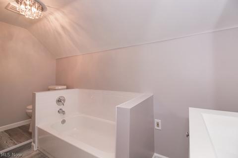 2433 E 32nd St, Lorain, OH 44055 photo 25