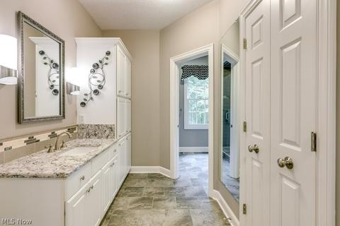 370 Duneden Dr, Aurora, OH 44202 photo 21