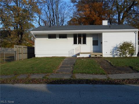 5306 Reed Ave, Ashtabula, OH 44004 photo 2