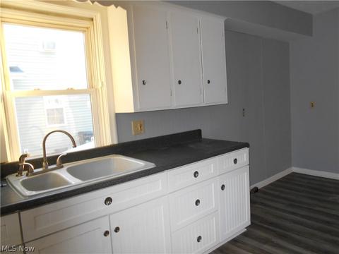 5306 Reed Ave, Ashtabula, OH 44004 photo 7