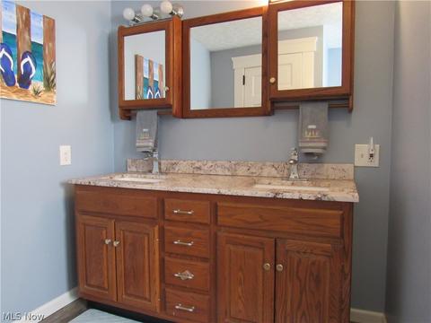 139 Cornell Ave, Elyria, OH 44035 photo 8