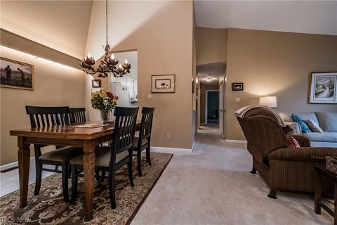 2877 Charing Cross Rd NW, Canton, OH 44708 photo 6