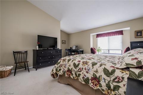 2877 Charing Cross Rd NW, Canton, OH 44708 photo 11