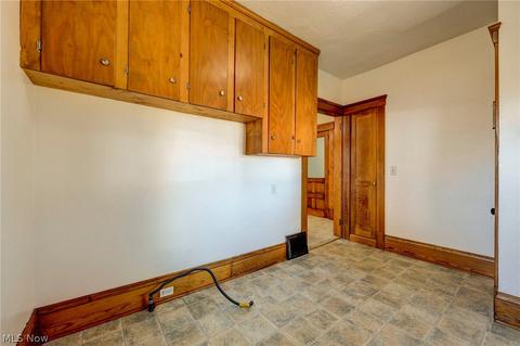 313 12th St, Elyria, OH 44035 photo 14