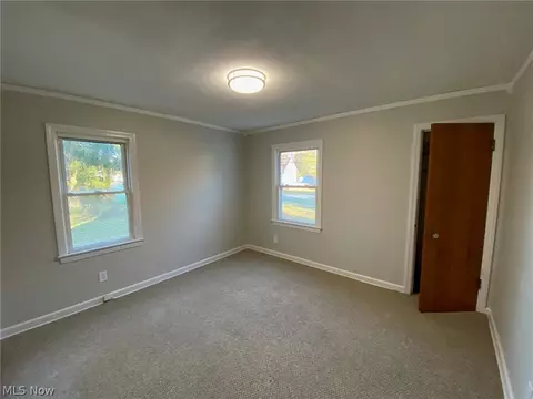 242 16th St, Elyria, OH 44035 photo 16