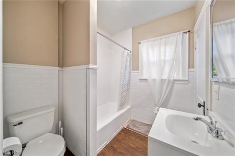 2016 W 13th St, Ashtabula, OH 44004 photo 6