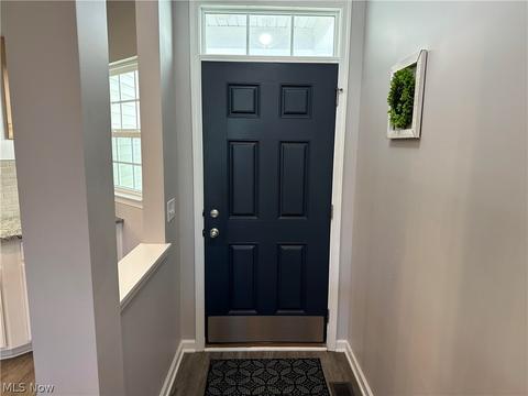 804 Walcutt Ct, Lagrange, OH 44050 photo 5
