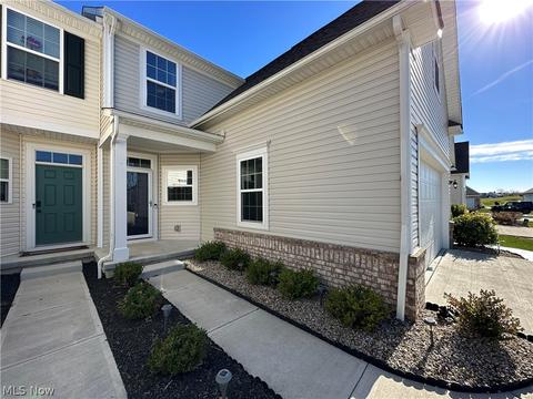 804 Walcutt Ct, Lagrange, OH 44050 photo 4